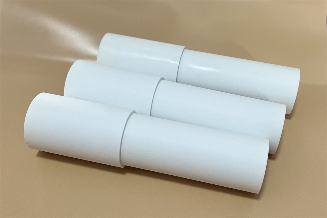 Alumina ceramic nozzle