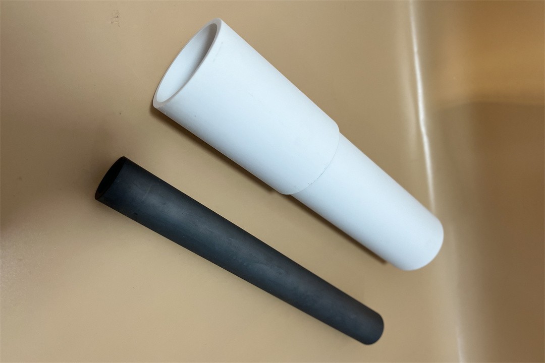 Alumina ceramic nozzle