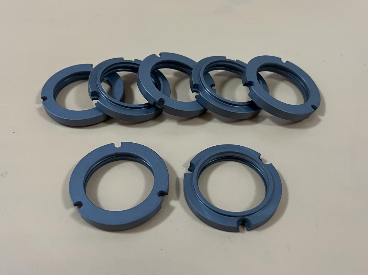 Corrosion and abrasion resistant stationary ring/rotary ring in silicon carbide