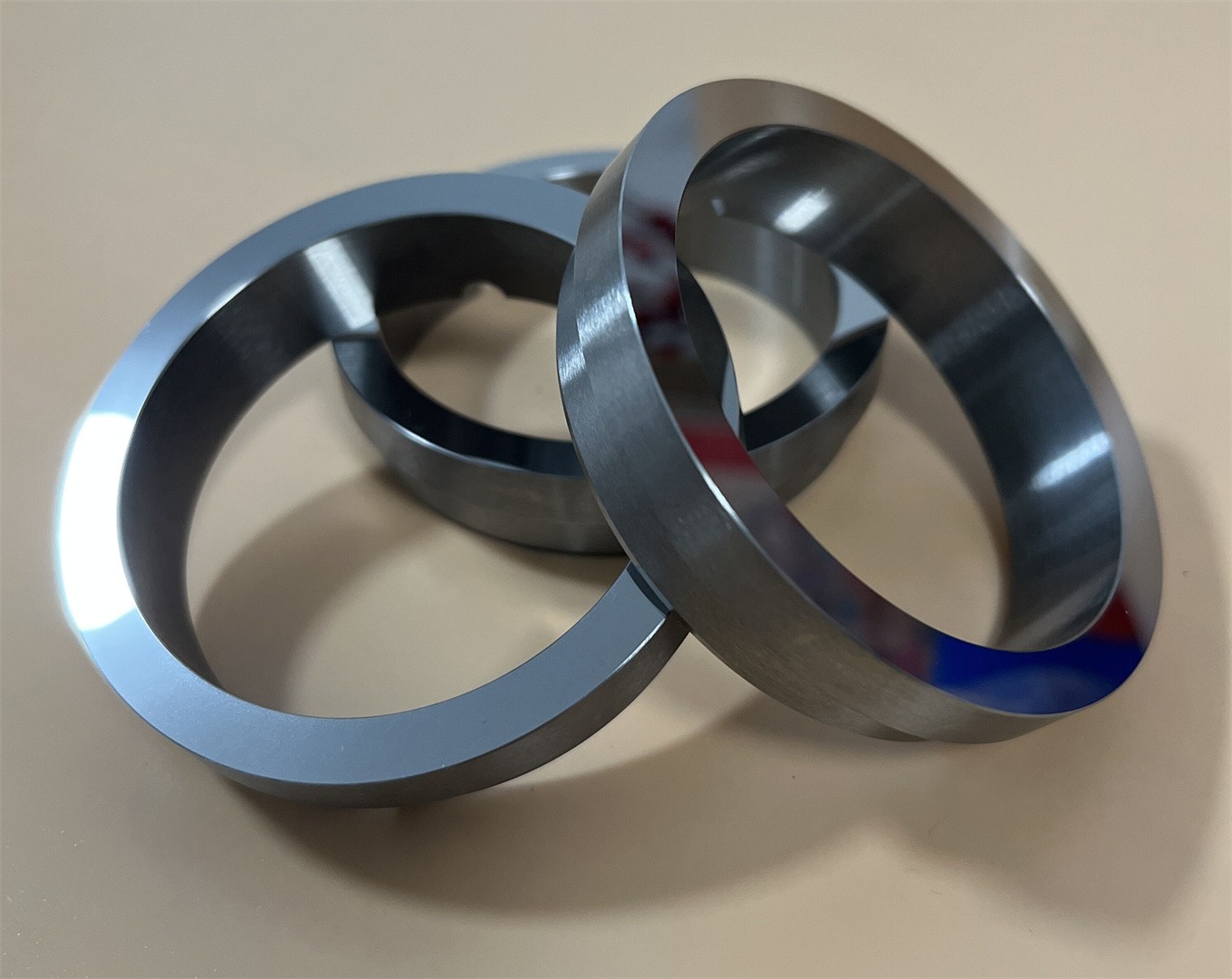 Tungsten carbide seal faces