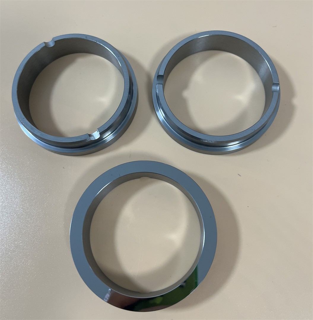 Tungsten carbide seal ring