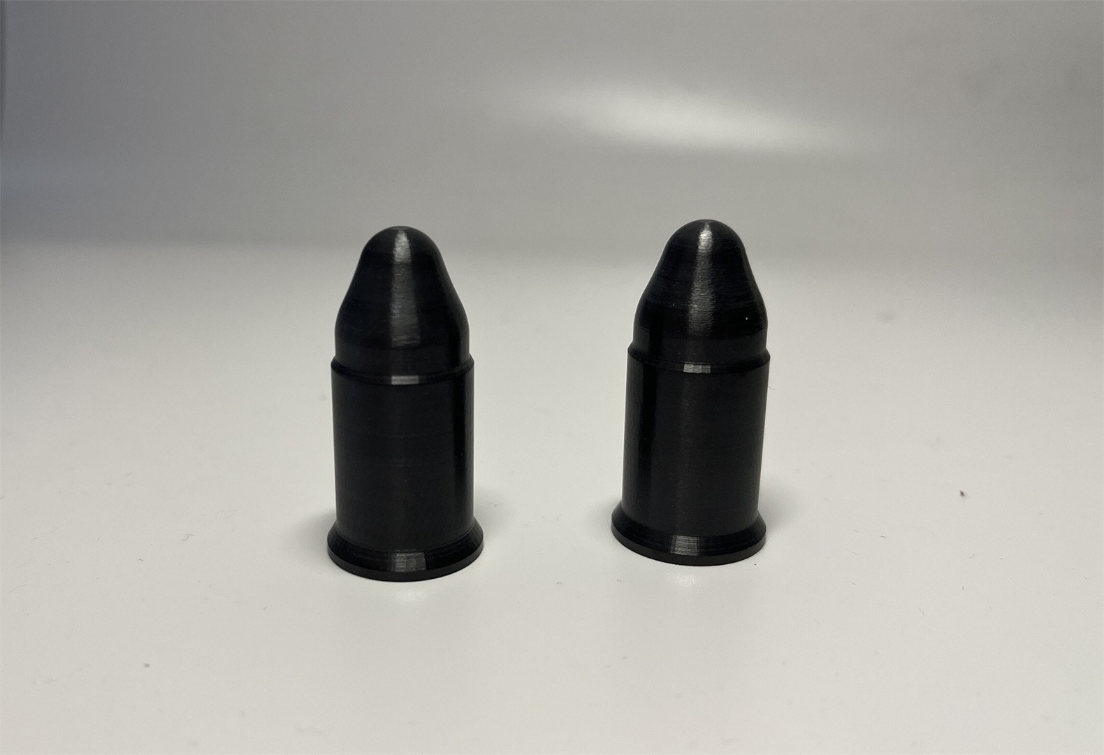 Silicon nitride ceramic nut welding pins in black and grey